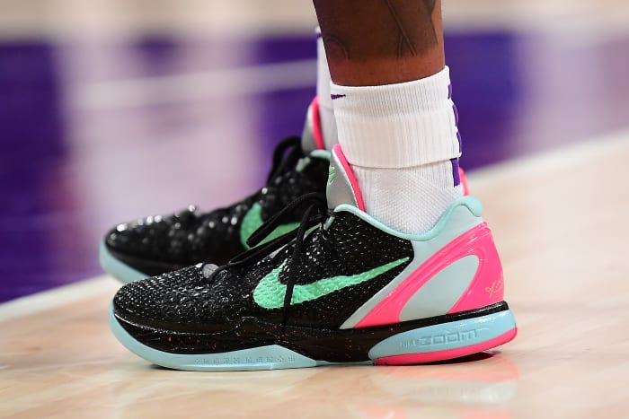 Los Angeles Lakers guard Malik Monk wears the Nike Kobe 6 Protro against the Denver Nuggets on April 3, 2022.